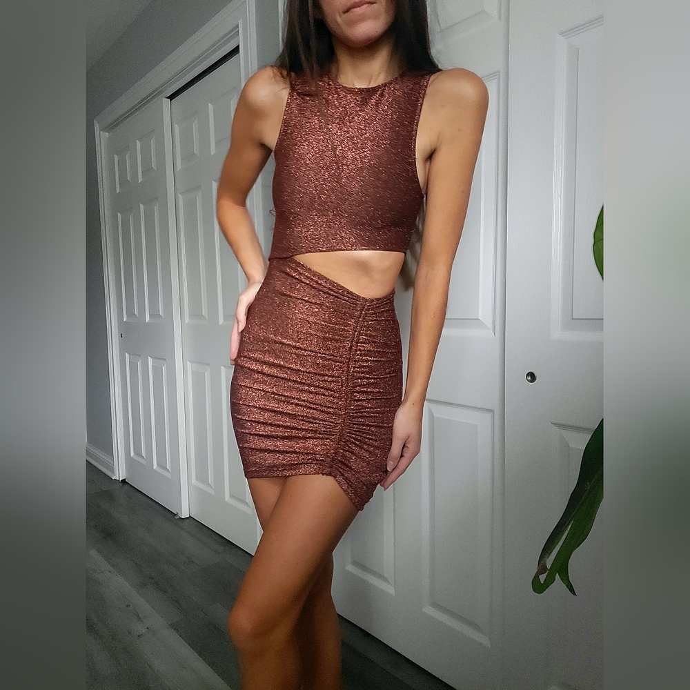 Sparkle gold dress